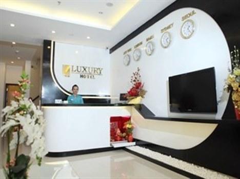 Luxury Hotel Хошимін Екстер'єр фото